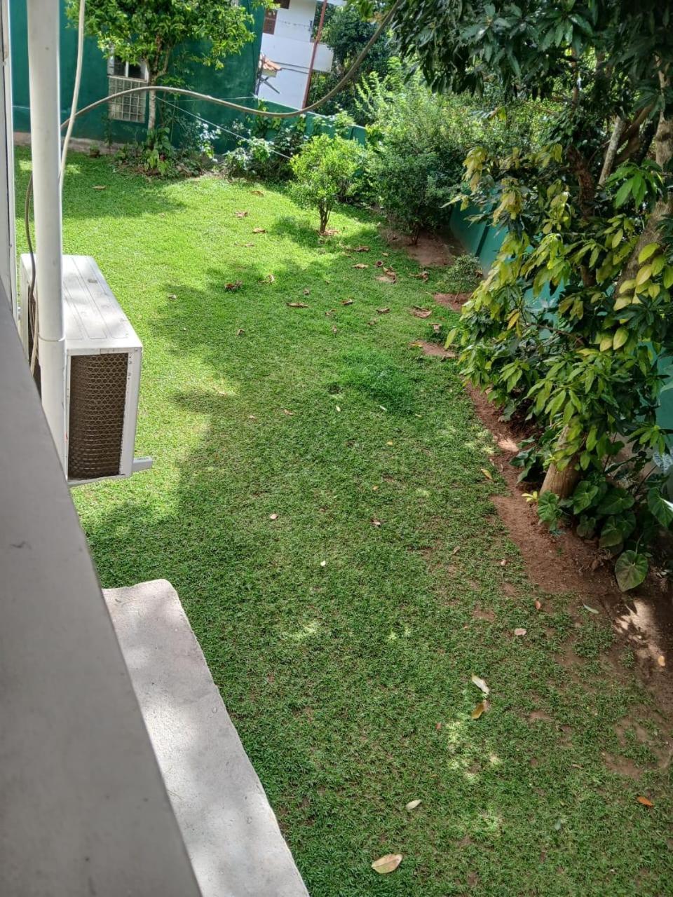 Kandy Twin Hostel Bagian luar foto